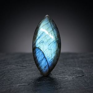 Lot en gros de cabochons marquise en labradorite bleue naturelle, pierres précieuses certifiées par un tiers, Gopika Exports pour la fabrication de bijoux - Product Image 1