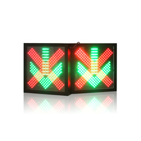 Feu de signalisation LED pour station de péage, prix de gros direct usine, avec flèche verte et croix rouge
