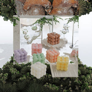 Bougie en cire de soja Youlun en gros, motif floral mignon, petite bougie cube faite à la main, idéale pour mariages, fêtes et Thanksgiving - Product Image 3