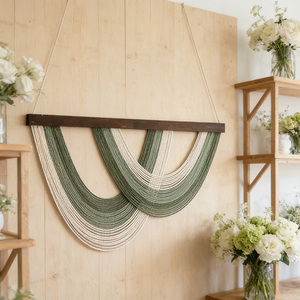Scultura <span class=keywords><strong>da</strong></span> Parete in Macramè a Onde Stratificate Verdi e Bianche per Studi di Interior Design e Marchi di Arredamento Domestico - Product Image 5