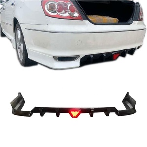 Alerón Trasero Elegante y Difusor de Labio LED de Plástico ABS para Kit de Carrocería de Coche Mark X 2005-2009 - Product Image 1
