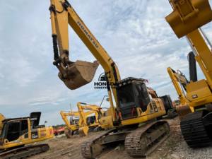 Excavadora de cadenas Komatsu PC220 usada de 2022, 22 toneladas, cucharón de 1.1m, buen estado, motor de 110KW, maquinaria con informe incluido - Product Image 5