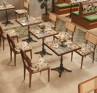 Table de salle à manger de style tropical d'Asie du Sud-Est, stable, pour hôtel et restaurant, avec structure en acier inoxydable et plateau en carreaux de céramique