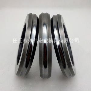 ลูกกลิ้งซีเมนต์คาร์ไบด์สำหรับการรีดลวด ความยาว 15-120 มม. ทังสเตนคาร์ไบด์ สำหรับใช้ในอุตสาหกรรมเหล็ก - Product Image 1