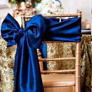 Ceintures de chaise en tissu satiné bon marché Couverture de chaise de fête à domicile réutilisable pour banquet de mariage en blanc et bleu - Product Image 6