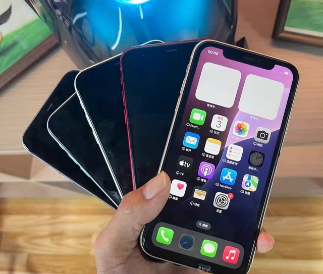Hot Selling Unlocked Used Almost New 64giga Good Condition No Issues Phone for iPhone 11