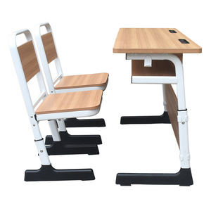 Conjunto de Silla y Escritorio Escolar Minimalista Moderno de Madera Sólida MG-K24, Escritorio Doble para Estudiantes para Uso en el Aula - Product Image 4