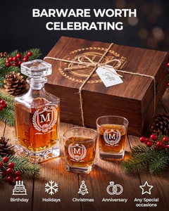 Cadeaux de mariage personnalisés, ensemble de verres à whisky et de carafe, pour couple, ensemble de carafe à bourbon gravée, cadeaux pour petit ami - Product Image 2