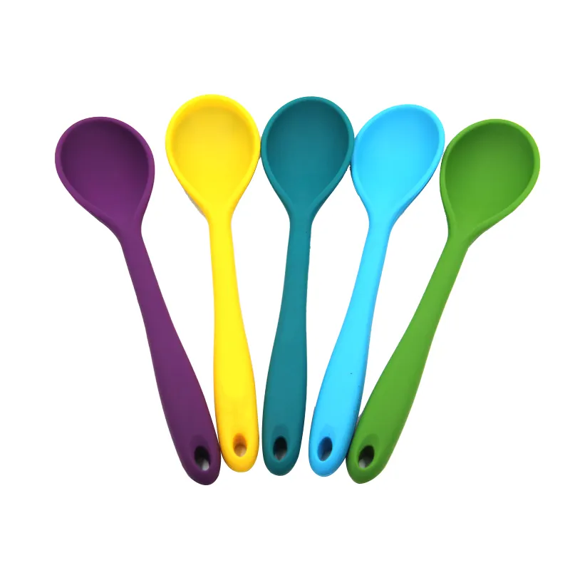 Food Grade Eco-Friendly Kitchen Cooking Set Utensils Silicone Soup Ladle
