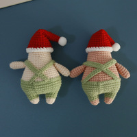 Peluche Patrick Star de Noël au crochet à la main, Amigurumi de vacances de Bob l'éponge, étoile de mer rose avec chapeau de Père Noël, cadeau de collection d'anime festif