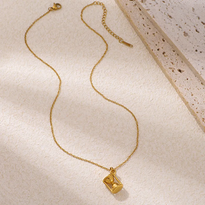 Collar Minimalista de Acero Inoxidable 304 Chapado en Oro de 18K, Colgante con Forma de Reloj de Arena, Galvanoplastia al Vacío, Estilo Simple, Cadena de Cable - Product Image 5