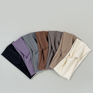 Wholesale Korean Elegant Wide Hairband for Women Gentle Autumn Winter Simple <strong>Face</strong> <strong>Washing</strong> <strong>Headband</strong> Daily Wear Hair Accessory - Product Image 2