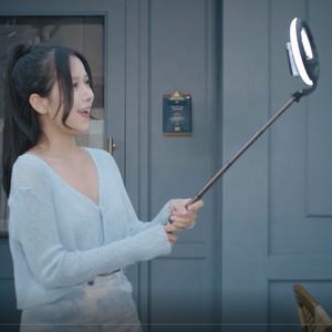 <span class=keywords><strong>Q07</strong></span> Perche à <span class=keywords><strong>Selfie</strong></span> Trépied pour Téléphone avec Anneau Lumineux de 6 Pouces, Support Vidéo Vlog, Alimentation par Batterie, Fonction Pliable - Product Image 5