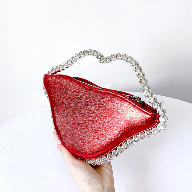 New Luxury Rhinestones Glitter Designer Purses Crystal Evening Diamond Bags Cheap Lips Shaped Purse Ladies Handbags