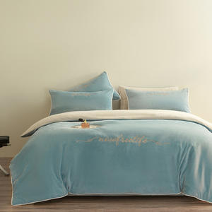 Lenzuola di flanella di corallo invernale di classe 4 pezzi copripiumino a doppia faccia <span class=keywords><strong>Set</strong></span> di lenzuola incluso copripiumino in velluto poliestere - Product Image 2