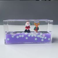 Cube Aqua flottant liquide acrylique avec mini figurine flottante 3D Poids du papier liquide