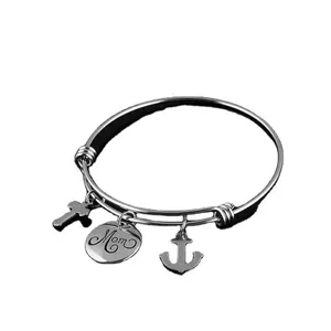 Accessoires bon marché <span class=keywords><strong>bracelet</strong></span> couleur argent <span class=keywords><strong>bracelet</strong></span> en fil extensible avec breloques d'ancrage et étiquette logo ronde - Product Image 1