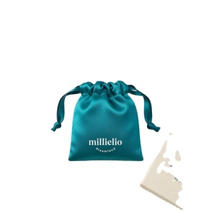 Pochette en satin personnalisée avec cordon de serrage pour cosmétiques, maquillage, cadeaux, emballage de perruques, sac anti-poussière - Product Image 1