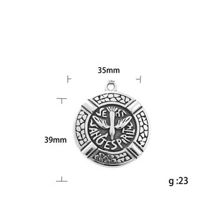 Yunnique Collier avec pendentif aigle en acier inoxydable pour homme, design géométrique rétro 19024 - Product Image 4