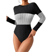 Combinaison à col roulé à manches longues pour femmes |   Haut ajusté en tricot côtelé à blocs de couleur |   Combinaison de style français pour femmes