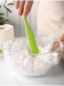 Petit grattoir intégré en silicone pour pâte, beurre et confiture, ustensile de pâtisserie en silicone PC, outils pour gâteaux et pâtisseries - Product Image 2