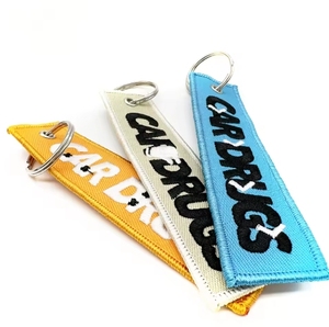 Porte-clés en tissu personnalisé avec logo tissé, sublimation, broderie d'anime, porte-clés de moto - Product Image 1