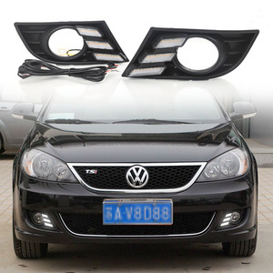 ไฟเดย์ไลท์ LED สำหรับรถ Volkswagen Lavida ปี 2009-2011 พร้อมไฟตัดหมอกหน้าและไฟเลี้ยว 12V แบบ ABS ปิดผนึกกันน้ำ - Product Image 1