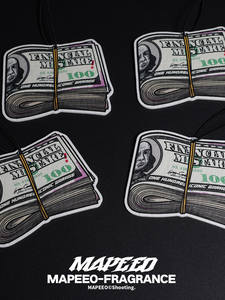 Diffuseur de parfum pour voiture en forme de dollar américain, ornement suspendu pour rétroviseur, feuille d'aromathérapie haut de gamme, parfum léger, cadeau - Product Image 4