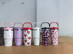 Tazza da Auto Portatile in Acciaio Inox a Doppio Strato con Coperchio, 20oz/30oz, per San Valentino 2026 - Product Image 2