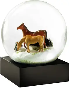 Custom Resin Snowglobe Supplies Horse Snow Globe for Souvenir Gifts