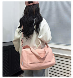 Bolsa de Viaje Deportiva Unisex RUIQUWIN con Logotipo Personalizado, Ligera, Impermeable, de Gran Capacidad, con Compartimento para Zapatos - Product Image 3