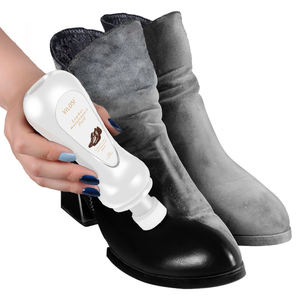 Cirage noir et blanc pour le polissage des matériaux plastiques et en cuir - Product Image 4