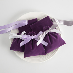 Sacchetti in Velluto con Coulisse per Gioielli, Orologi, Occhiali, Confezioni Regalo, Accessori, Sacchetti per Conservazione all'Ingrosso - Product Image 1