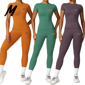 Setelan Olahraga Wanita 2 Potong, Kaos Lengan Pendek Ketat Bahan Nylon dan Legging, Setelan Workout untuk Wanita Musim Gugur 2025 - Product Image 1