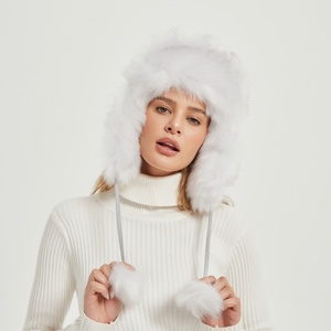 Chapeau en fausse fourrure blanche pour femme, chaleur hivernale, chapeau à pompon en fourrure de renard avec oreilles rabattables, couvre-chef d'extérieur - Product Image 5