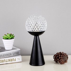 โคมไฟตั้งโต๊ะแก้วสไตล์นอร์ดิก โพสต์โมเดิร์น มินิมอล แต่งด้วยสีทอง ให้แสงอบอุ่น หรูหรา เหมาะสำหรับห้องนั่งเล่น ห้องนอน ข้างเตียง ดีไซน์มินิมอล - Product Image 2