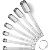 Cuillères à mesurer étroites en acier inoxydable Cuillères à mesurer en métal robustes avec mesures gravées à long manche pour pot à épices