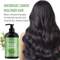 Échantillon disponible : Shampoing au romarin nourrissant, réduit la chute des cheveux, renforce les racines, soulage le cuir chevelu sec et irrité, contrôle les pellicules.
