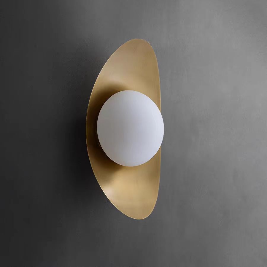 Wall lamp