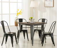 Ensemble de chaises et de table de restaurant vintage en métal empilable industriel durable en gros d'usine
