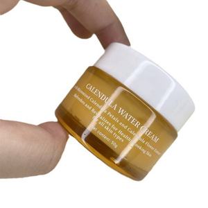 Crema Hidratante Facial Orgánica de Caléndula de 50g, Crema Revitalizante con Efecto Explosión de Agua - Product Image 2