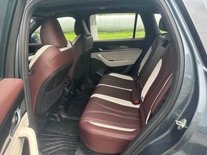 Auto Usate Geely Xingyue <span class=keywords><strong>L</strong></span> SUV LHD Automatico FWD/4WD 2.0T Basso Chilometraggio Senza Incidenti Esportazione All'Ingrosso 2023 2024 - Product Image 5