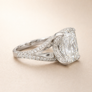 แหวนเพชรแพลตตินั่มแฟชั่นสำหรับผู้หญิง เครื่องประดับหรูหรา ดีไซน์คลาสสิกทันสมัย เหมาะสำหรับงานหมั้นและสวมใส่ในชีวิตประจำวัน - Product Image 2