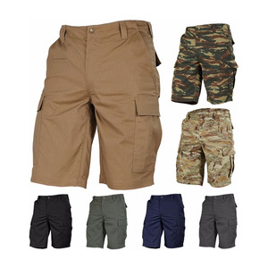 ชุดกีฬาผู้ชายแขนสั้นสำหรับฤดูร้อน เนื้อผ้าบาง แห้งเร็ว ประกอบด้วยเสื้อแขนสั้นและกางเกงขาสั้น - Product Image 3