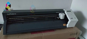 Máquinas <span class=keywords><strong>de</strong></span> Corte <span class=keywords><strong>de</strong></span> Vinilo Roland <span class=keywords><strong>de</strong></span> <span class=keywords><strong>Segunda</strong></span> Mano Roland <span class=keywords><strong>GS</strong></span> 24/ <span class=keywords><strong>GS</strong></span>-24 Impresora <span class=keywords><strong>de</strong></span> Escritorio con Cortador - Product Image 2