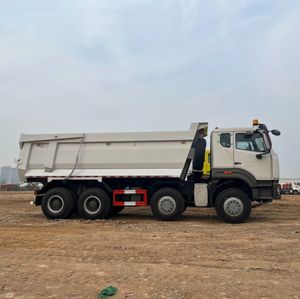 China Populaire Nieuwe Merk Sinotruk Howo Dump Truck 8X4 12 Wheeler 400hp 30 Kubieke Meter Dump Tipper Truck Te Koop In Gabon - Product Image 5