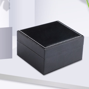 Estuche de Reloj de Cuero PU de Alta Gama Personalizado, Estuche de Lujo con Logotipo Personalizado en Estampado en Caliente, Estuche de Reloj Personalizado - Product Image 4
