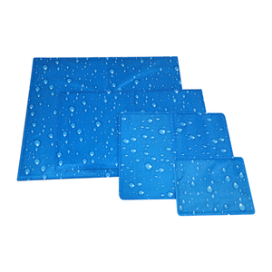 حاجز السلامة من مورد الحيوانات الاليفة في الصيف، حصيرة تبريد جل مقاومة للماء للكلب - Product Image 4