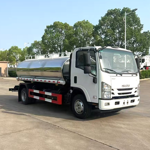 Camión Cisterna de Agua Personalizado CLW 1 Suzu 4x2 6000L 8000L de Acero Inoxidable para Riego y Eliminación de Polvo en la Calle - Product Image 6