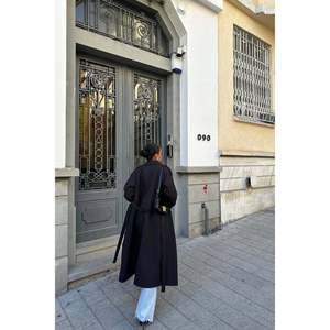 เสื้อโค้ทหนังยาวสำหรับผู้หญิง แบรนด์ Black Hosanna บุด้วยผ้าฝ้าย ติดกระดุมแถวเดียว ไซส์พลัส ลายพิมพ์สำหรับฤดูหนาว - Product Image 1